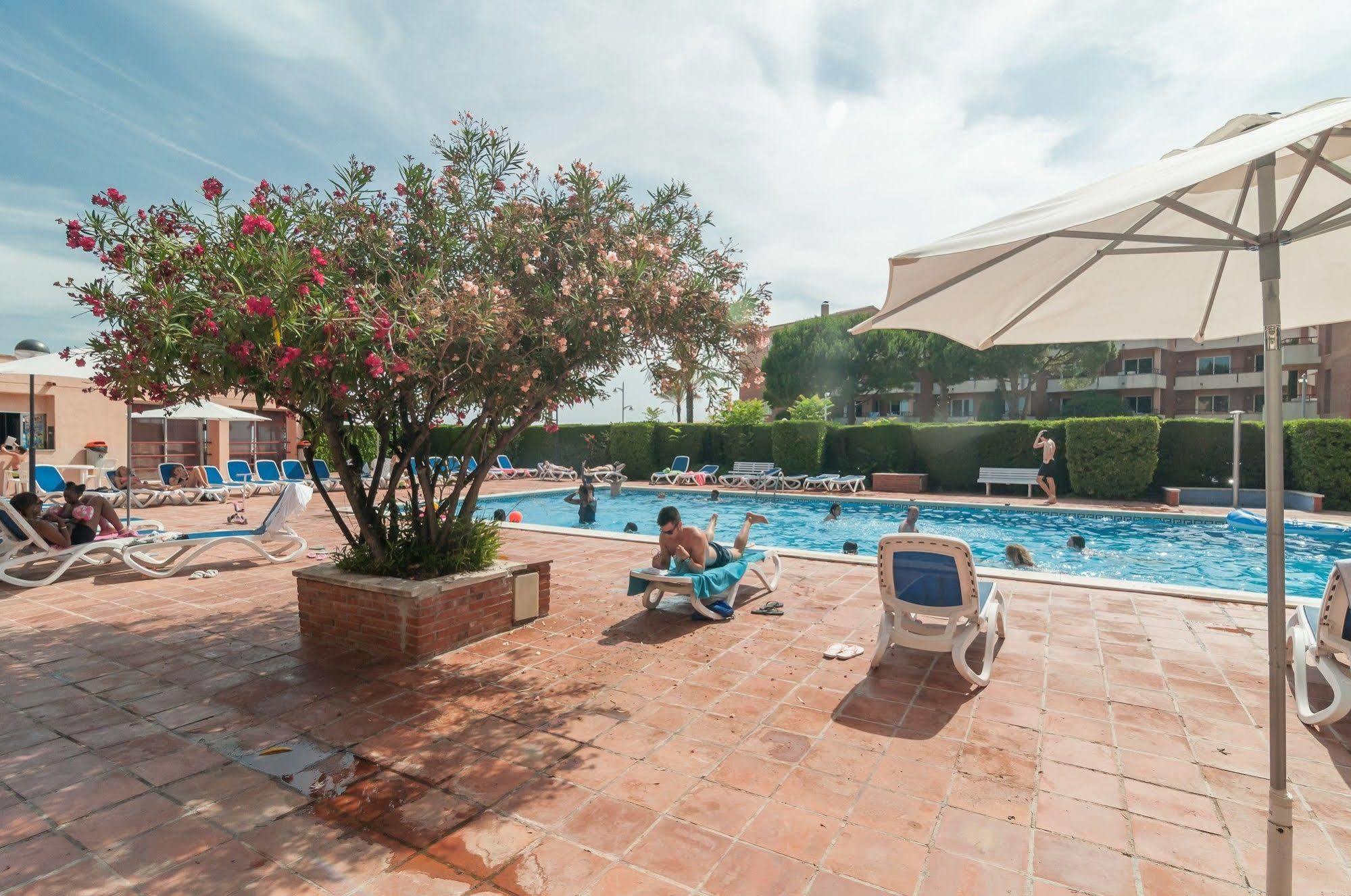Pierre And Vacances Comarruga Exterior foto